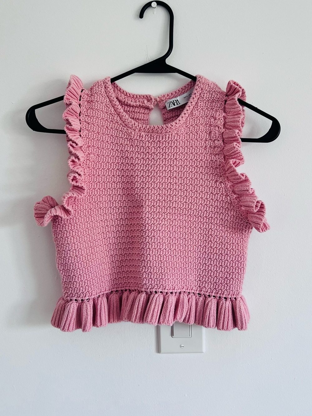 Zara Pink Ruffle Knit Crop Top Coquette Romantic Small